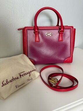 SALVATORE FERRAGAMO Amy Gancini Two-Tone Leather Tote Bag